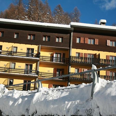 Hotel Etoile De Neige Вальтурнанш Экстерьер фото